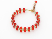 2013 Christmas Design Red and Green Crystal Bracelet is US$2.06